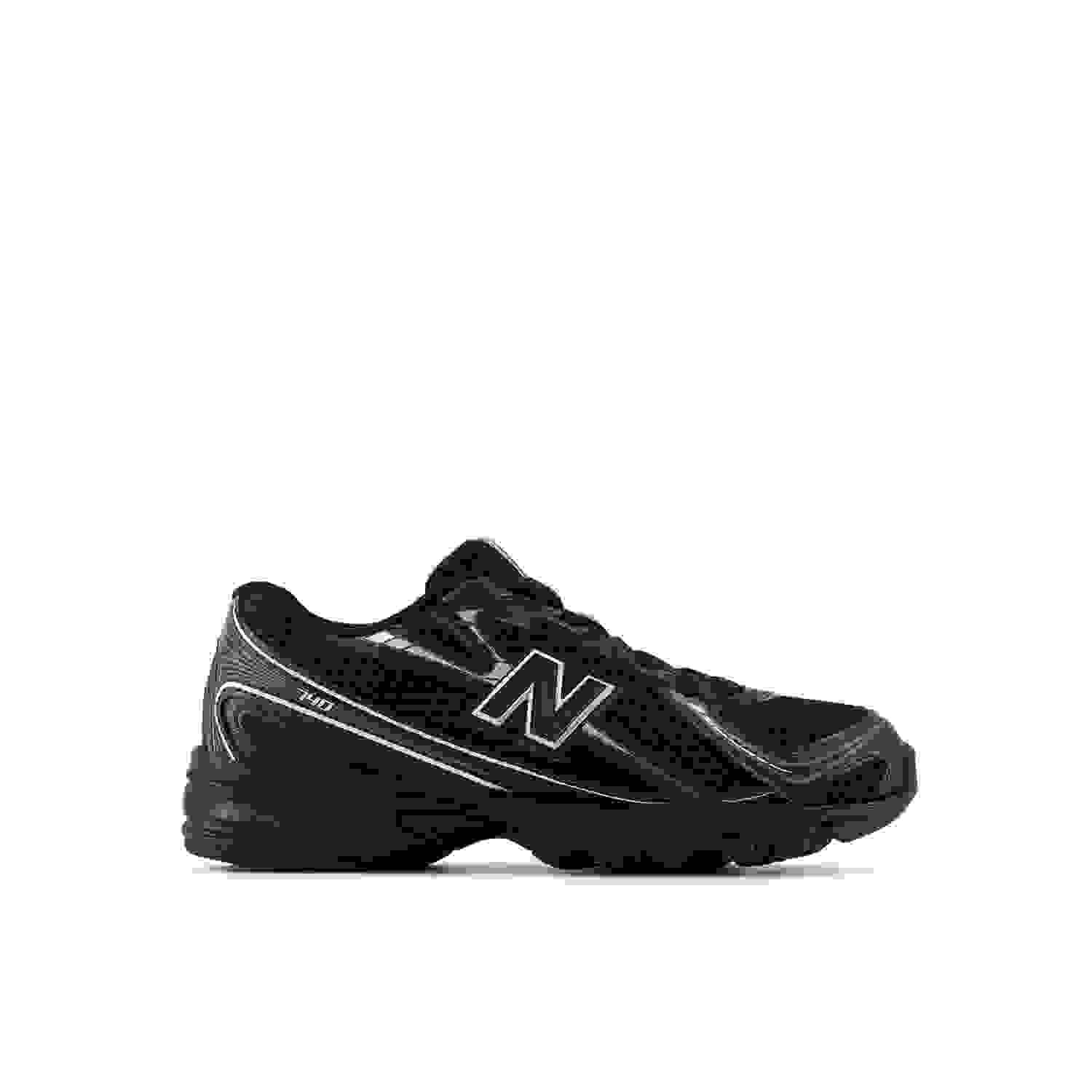 New Balance 740 Preschool Boys' "Black/Silver" Shoe